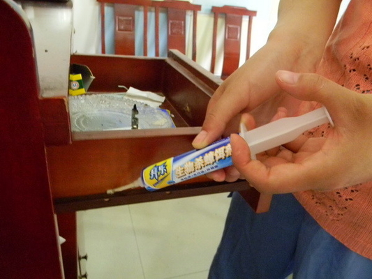 kill cockroaches in the house kill cockroaches eggs kill cockroaches fast naturally cockroach killer gel how to use